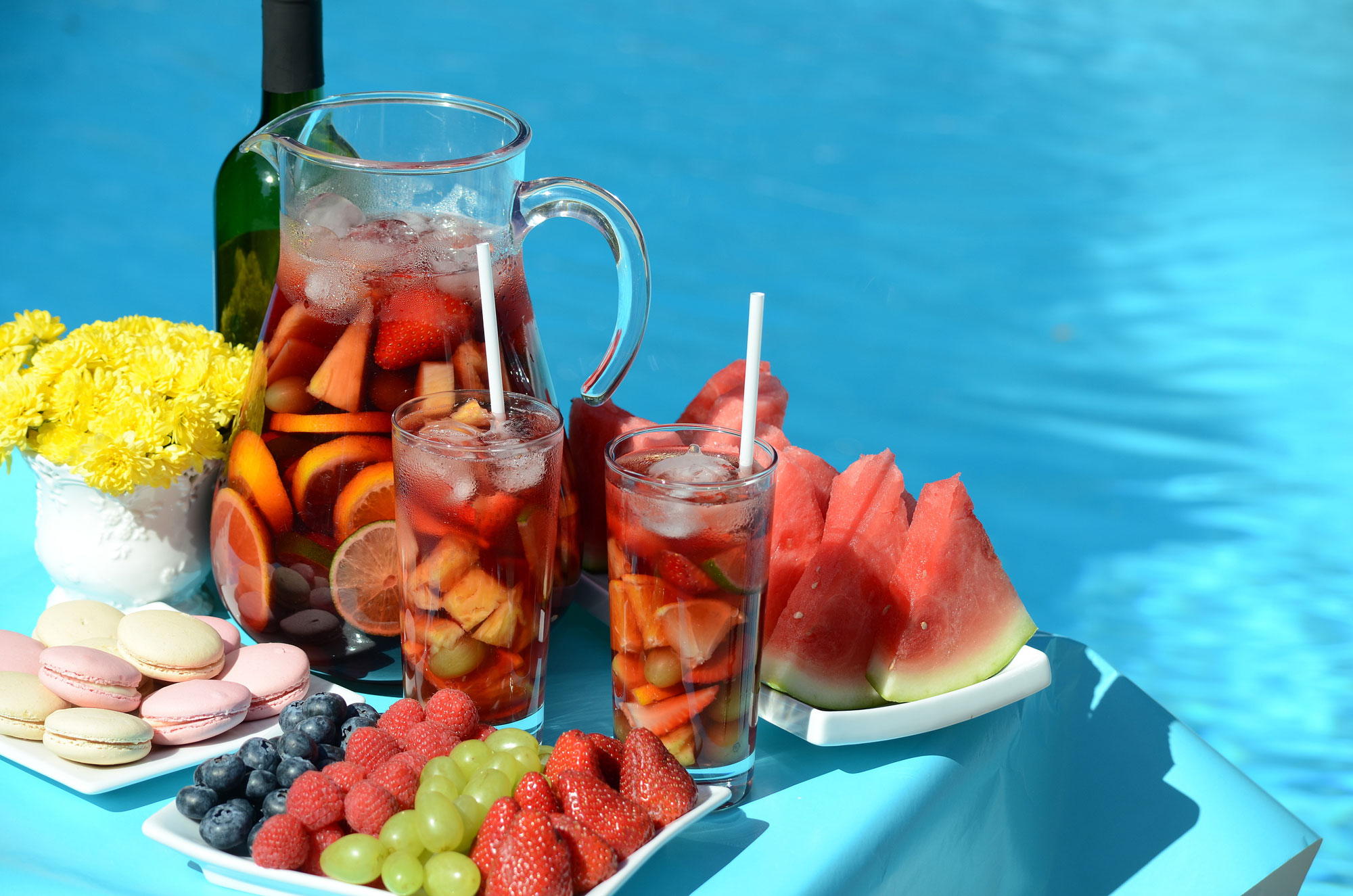 5 Refreshing Swimming Pool Party Food Ideas