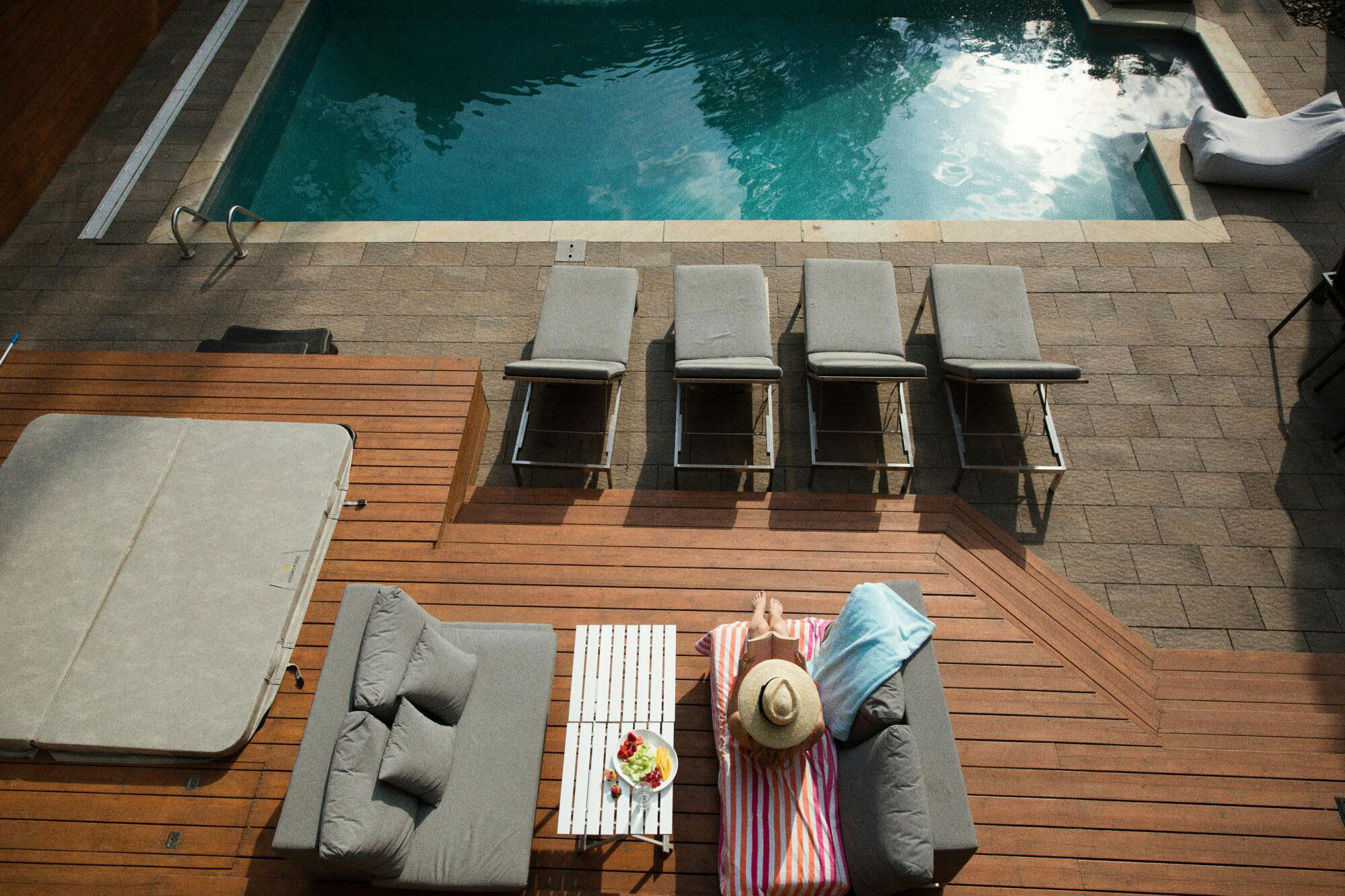Building a Pool Deck: Materials and Design Inspiration